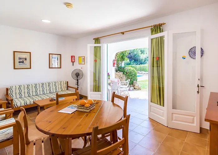 Arenal Playa Menorca Otel 2*