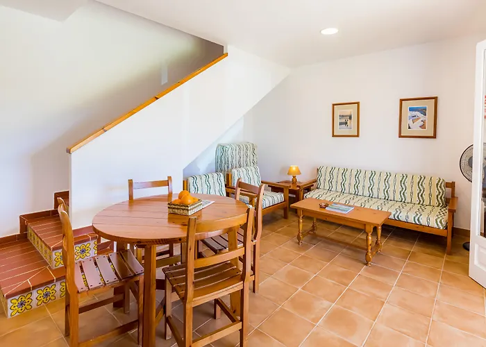 Szálloda Arenal Playa Menorca 2*